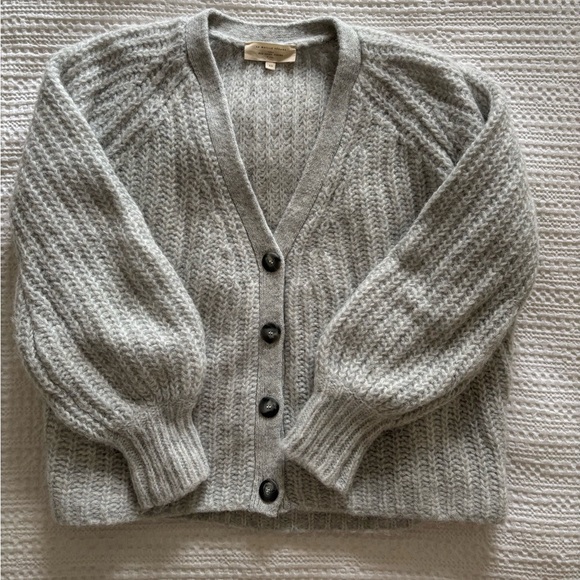 Sezane Basile cardigan, pearl gray, XS - Picture 5 of 6